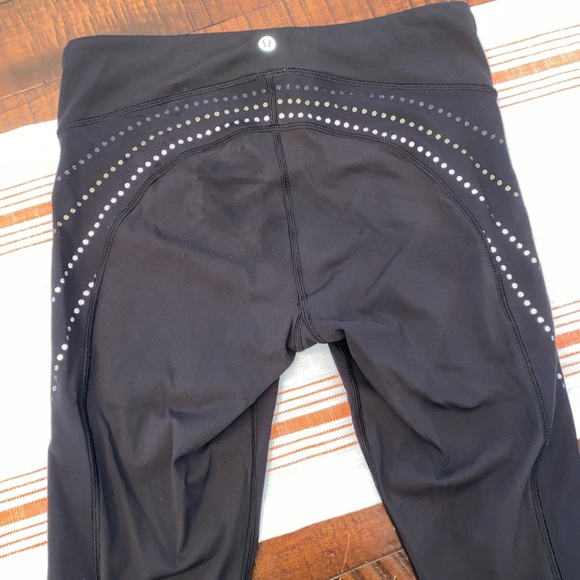 Lululemon Reflective Crop Tight - Picture 5 of 6